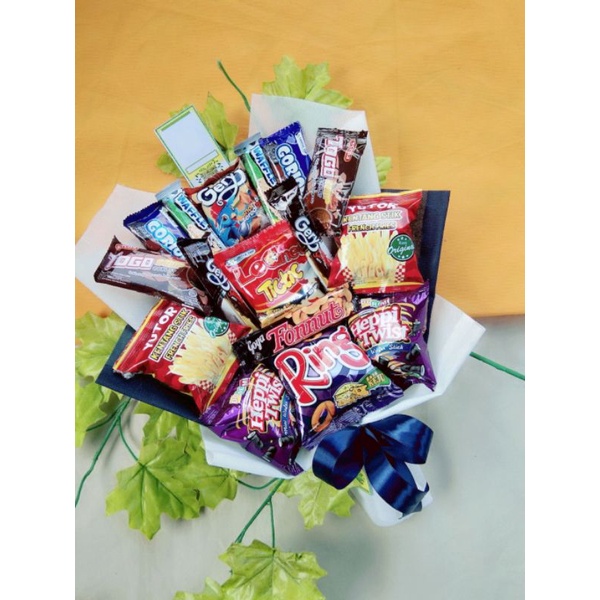 Buket snack/ hadiah makanan/ parcel snack/ buket bunga