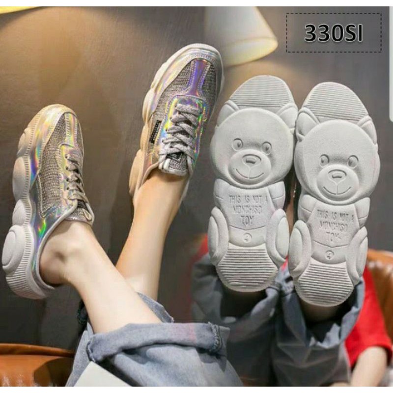 

SALE New Sepatu Sandal Wanita Sneakers Bear Milenial