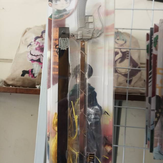 Gantungan kunci pedang anime 3D Manuver SNK - attack on Titan