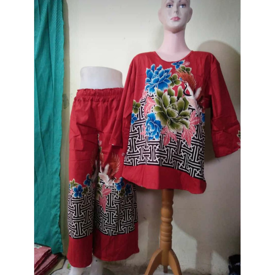 Baju setelan wanita masa kini