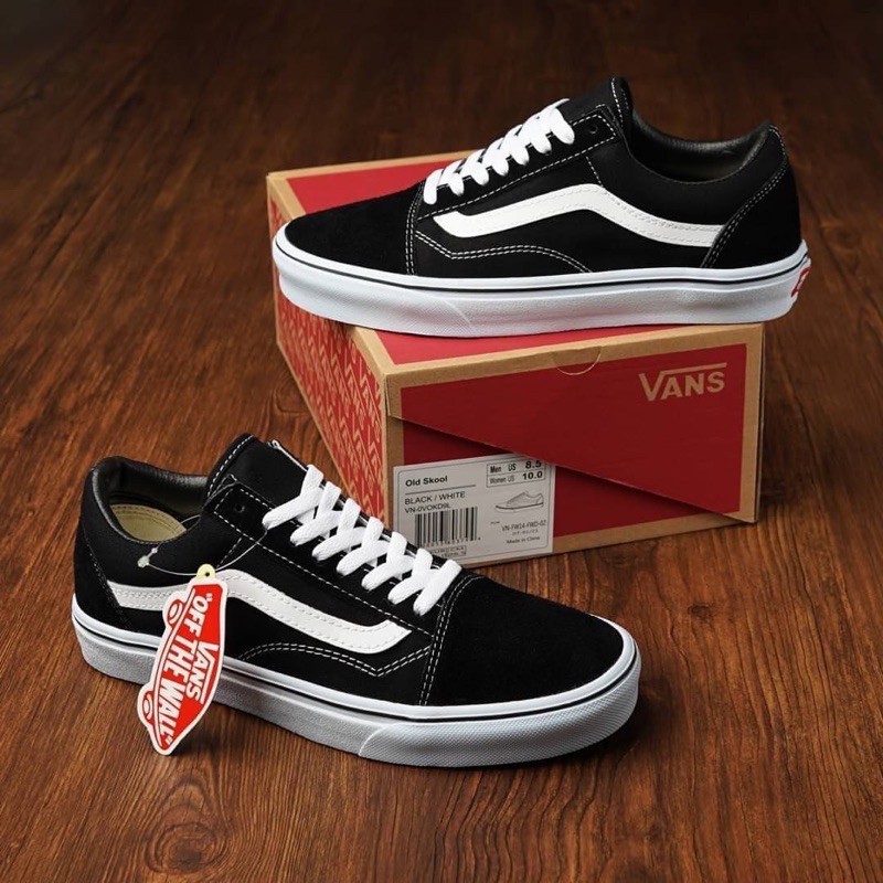 SEPATU VANS OLD SKOOL BLACK WHITE