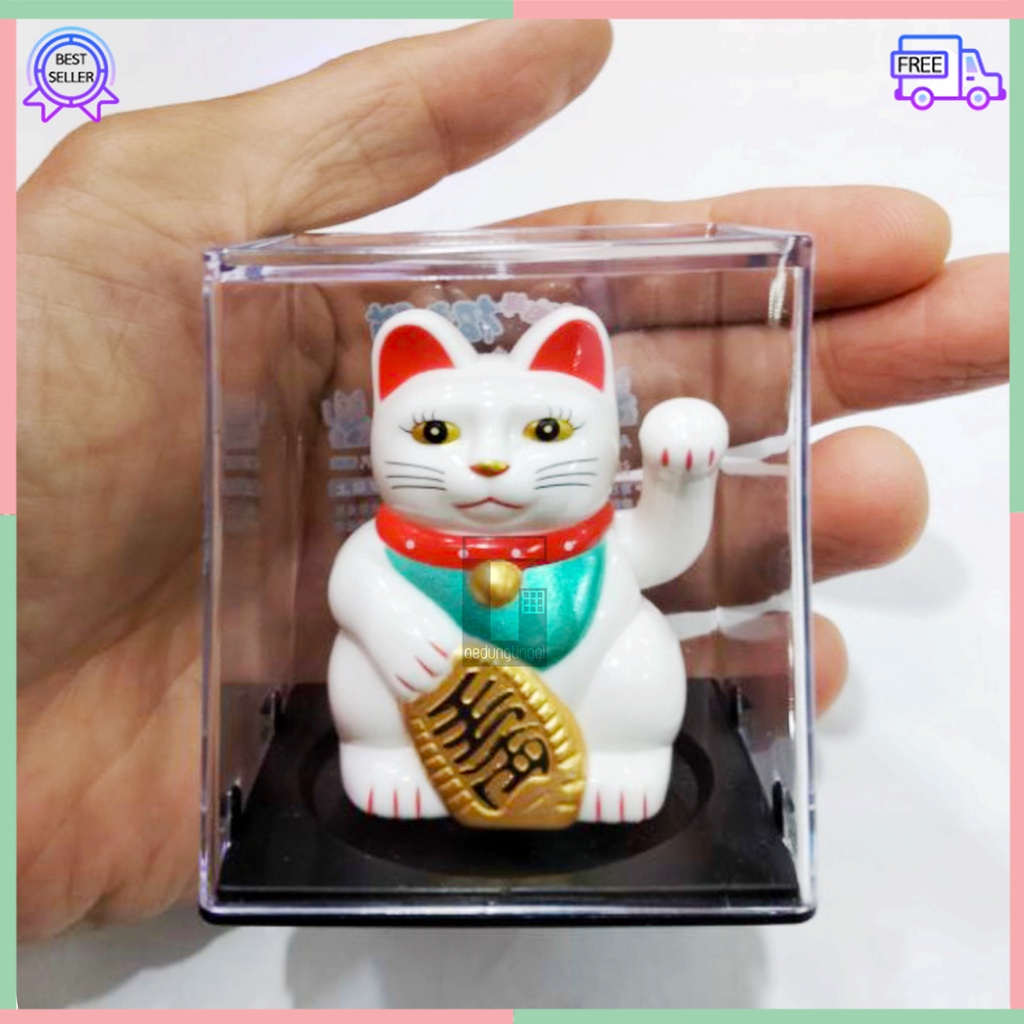 Pajangan Patung Boneka Kucing Hoki Rejeki Rezeki Lucky Cat Keberuntungan Maneki Neko Maneko Neki Mainan Munchkin Keramik Mobil Goyang Gerak Bergerak Mobil Cina Jepang Korea Baterai Solar Supply Imut Cebol Mini Tangan Berotot Muscle Jumbo Besar Lucu Murah