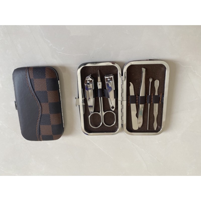 gunting kuku set isi 7 (warna random )-2