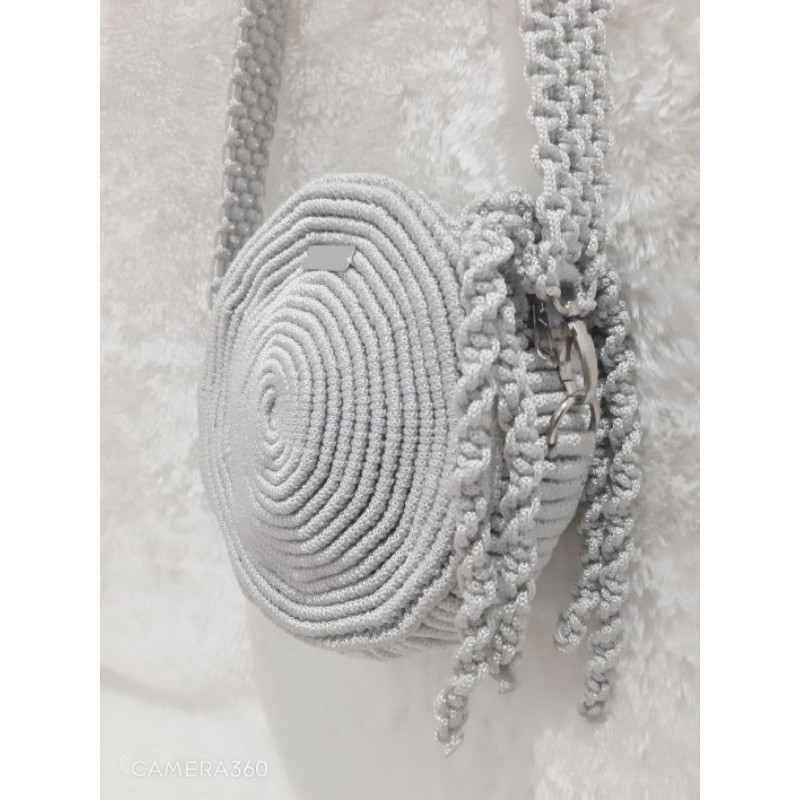 Tas Bulat Tali Kur Warna Abu abu Muda