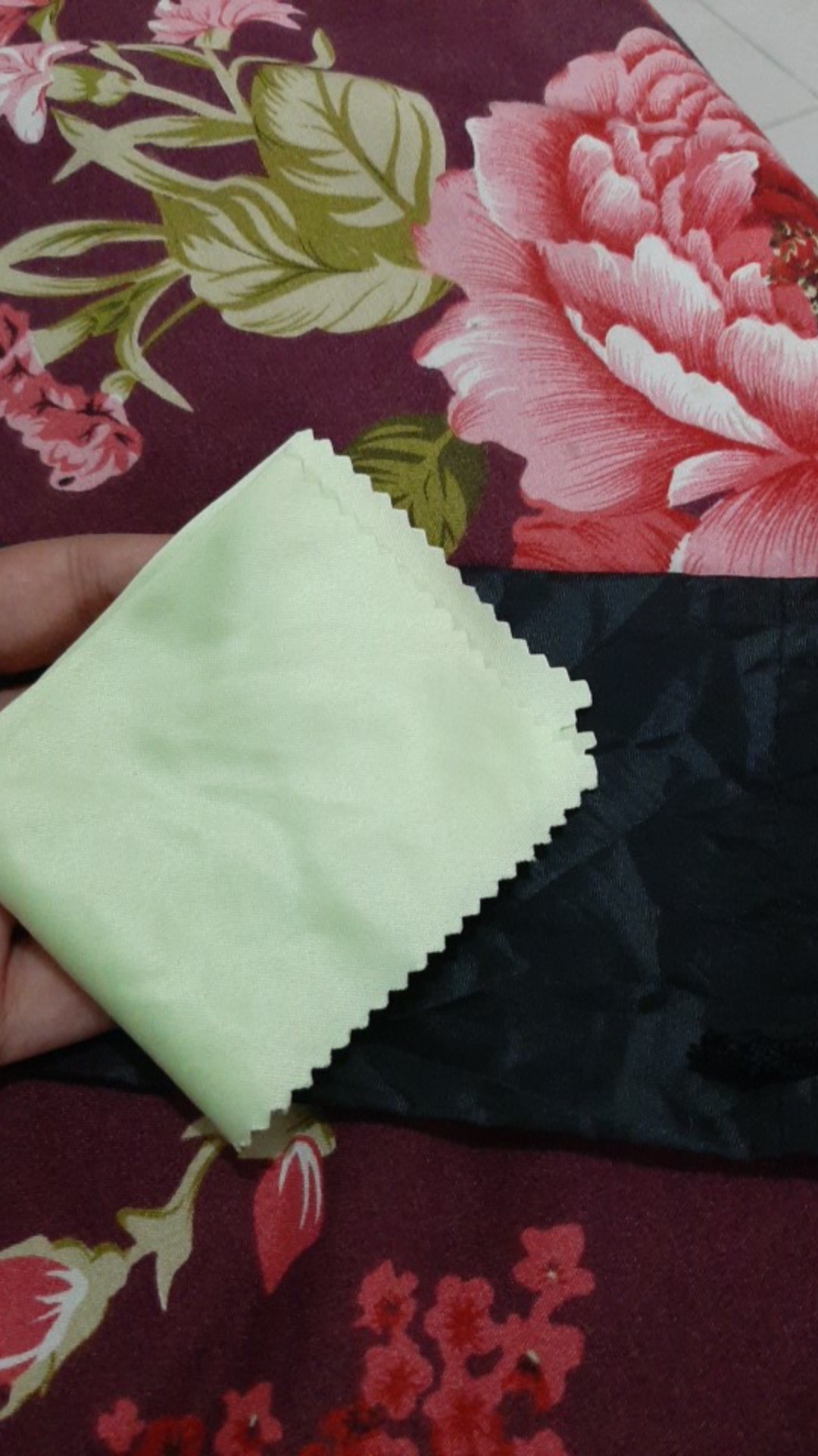 Lap Kacamata Kain 1box Isi 100 Lembar