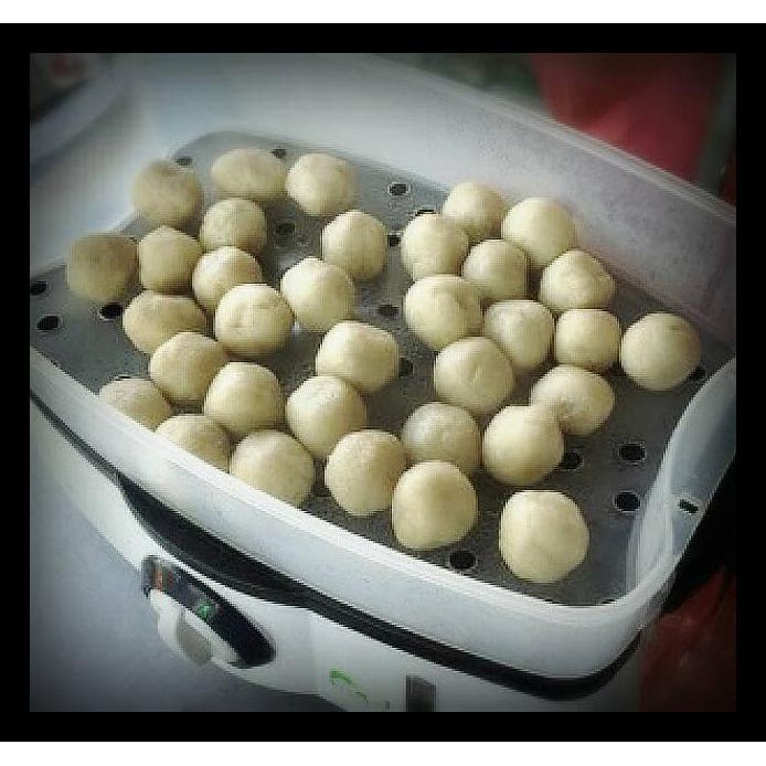 

Cilok Bogarasa Isi Plus Bumbu Saos Isi 50 Biji Promo Special