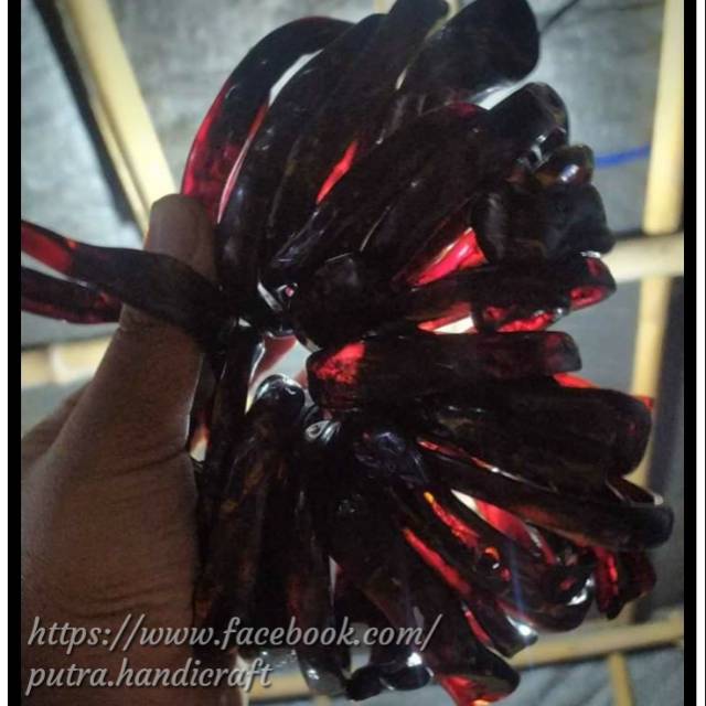 GELANG AKAR BAHAR MERAH ASLI TERBAIK/gelang akar bahar merah lentur original