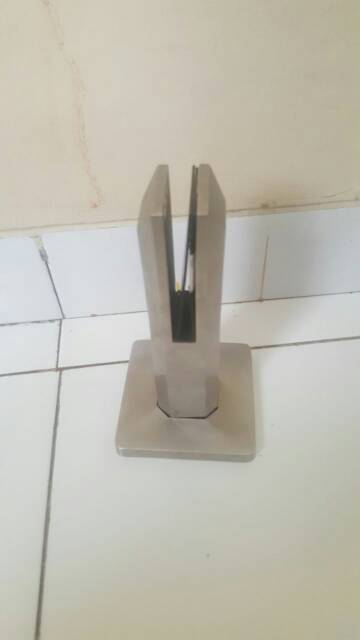 Spigot atau kaki kubikal