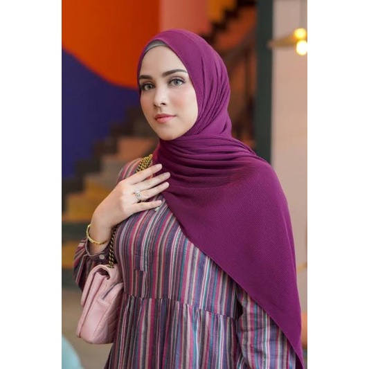 buttonscarves pleated shawl