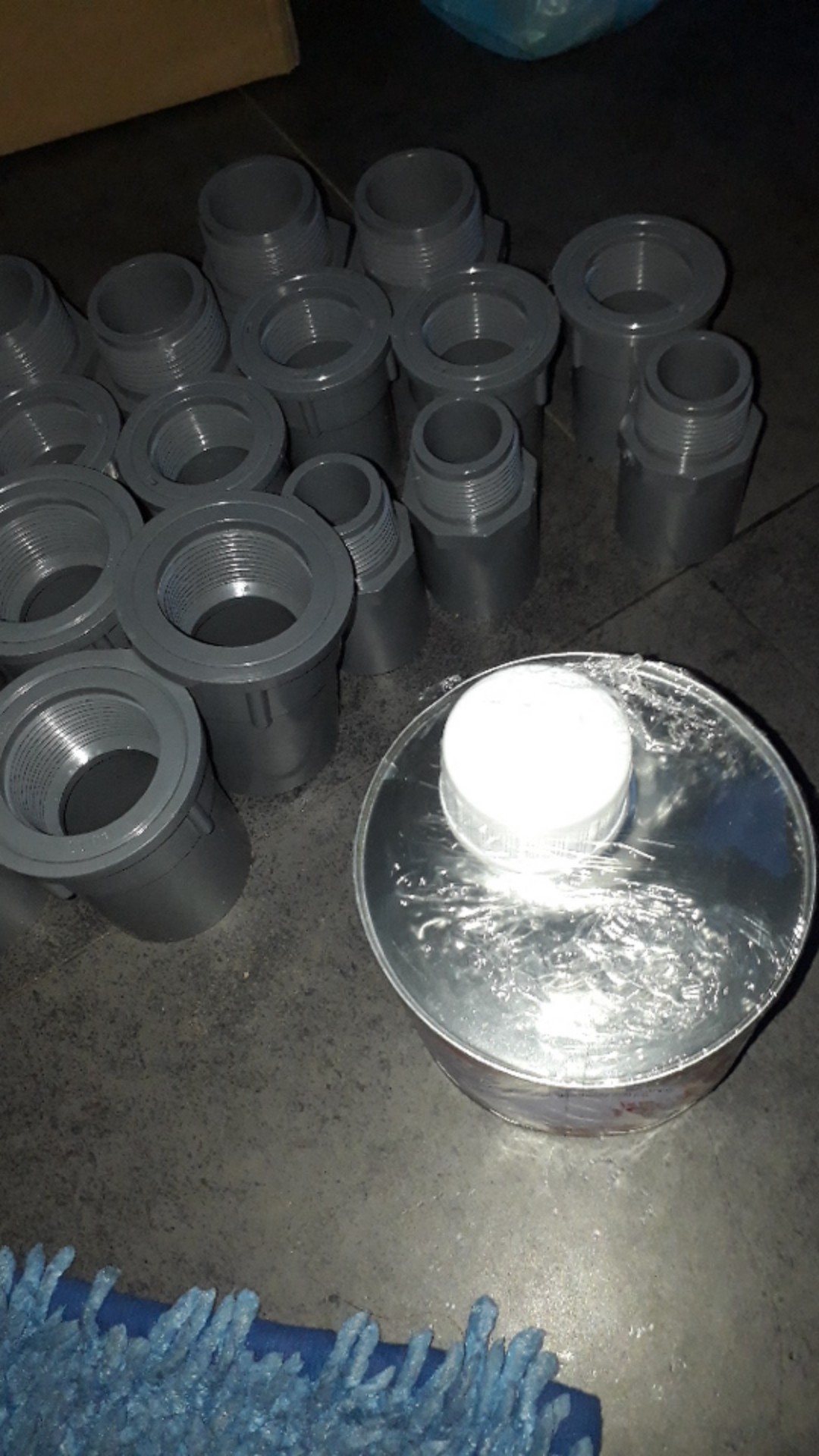 Lem Pipa Pralon Paralon Pvc Kuas Kaleng Isarplas 400gr 400 Gr 400 Gram