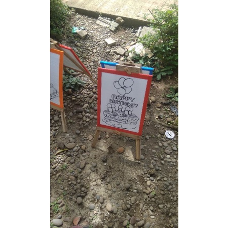

meja stand lukis bahan steyropoam depan belakakang ukuran mewarnai steyropoam 30x40x1cm