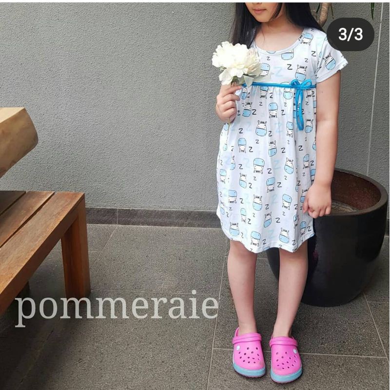 

dress rumah pommeraie zebra pita