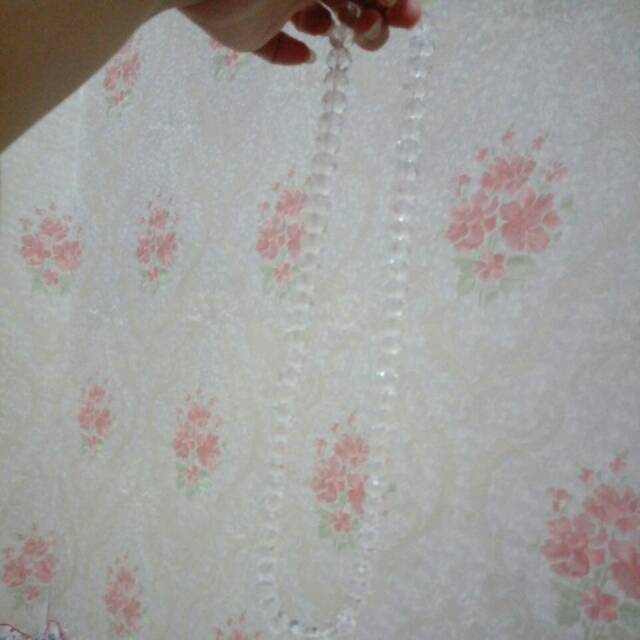 Kalung kristal