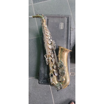 saxophone bundy 2