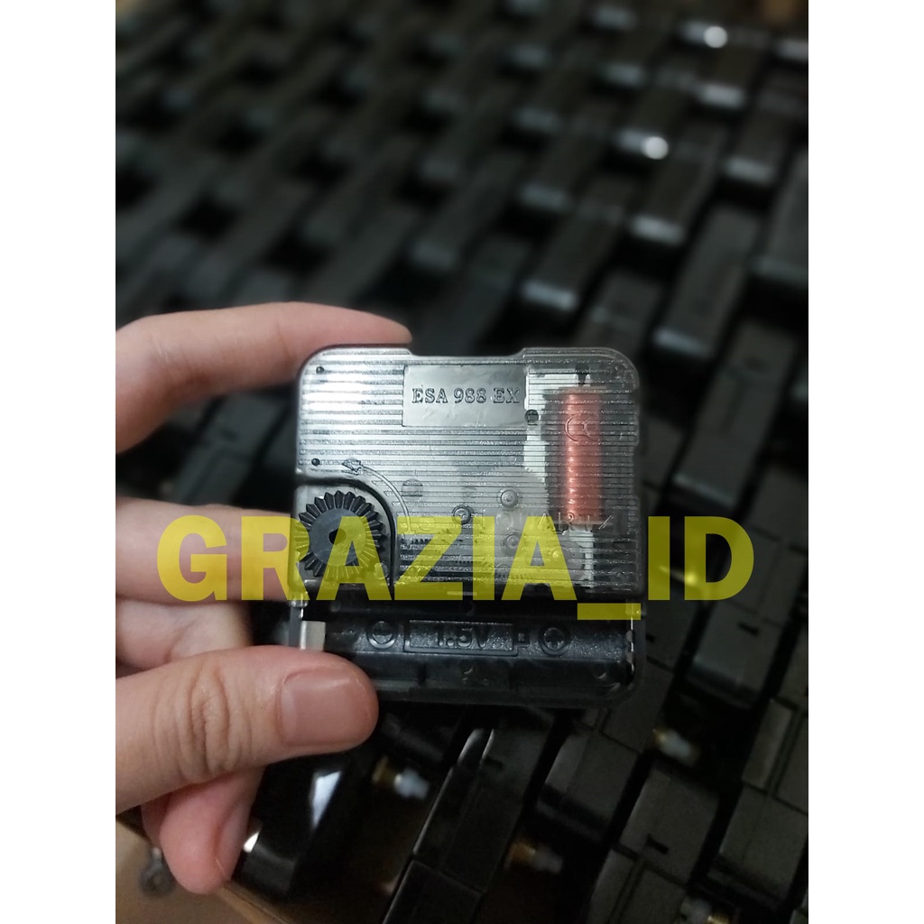 mesin jam dinding sweep esa988 sweep movement senyap tidak berisik kualitas bagus