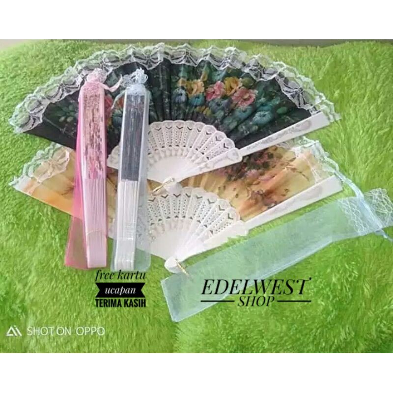 SOUVENIR PERNIKAHAN KAIN TILE KEMASAN KIPAS SPANYOL/KIPAS JEPANG/KIPAS BATIK SEDANG/KIPAS BATIKJUMBO