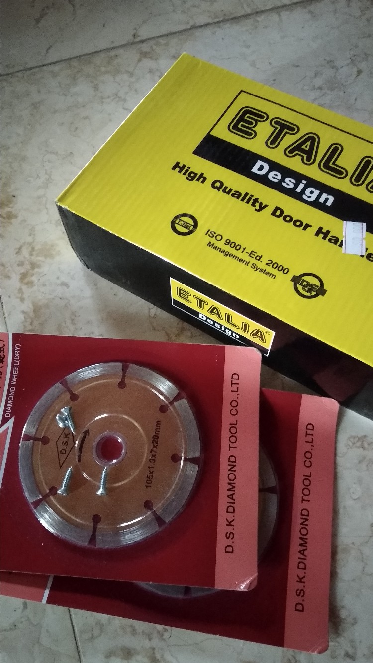 Kunci Handle Pintu Engkol Etalia Sedang