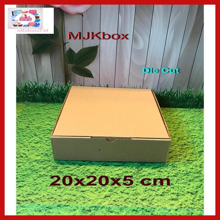 

Fr7T799- Kotak Kardus Karton Uk. 20X20X5 Cm............Die Cut Ghighk-