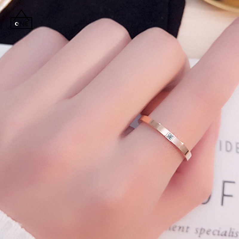 COD❤Cincin Wanita Sederhana Korea Hadiah Aksesoris Perhiasan Cincin Berlian Baja Titanium A one