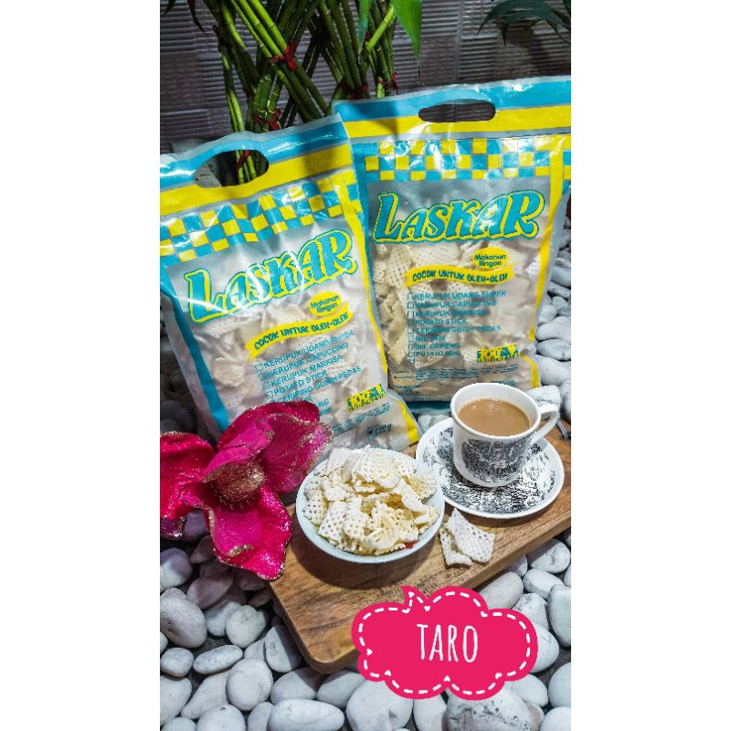 

Taro kerupuk Laskar
