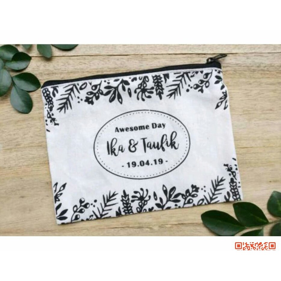 SOUVENIR POUCH BLACU 22x15 cm Custom Desain POUNCH GIFT PERNIKAHAN HAJATAN ULTAH  PB 001