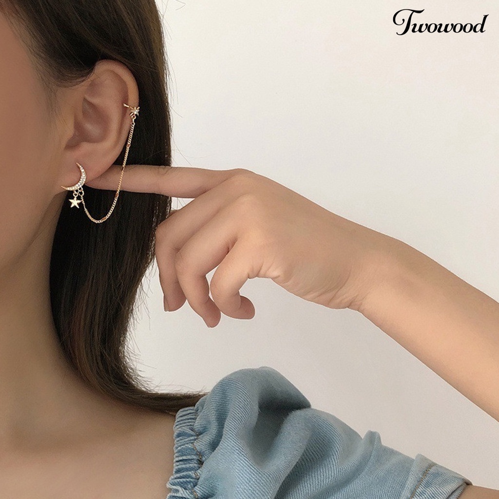 1 Pc Anting Stud Bentuk Bulan Aksen Berlian Imitasi Untuk Wanita