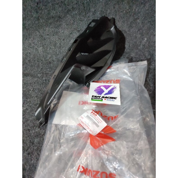 SIRIP KANAN FAIRING GSX 150 R ORIGINAL SGP ASLI 100%