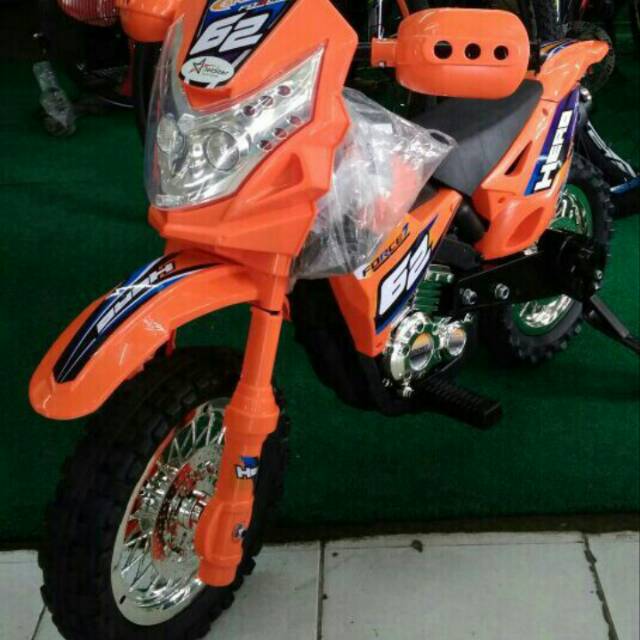 Sepeda Motor Trail AKI