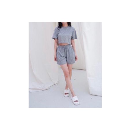 COD Setelan Wanita Crop Top Set Lengan Pendek dan Celana Pendek Wanita Stelan Jumbo Wanita
