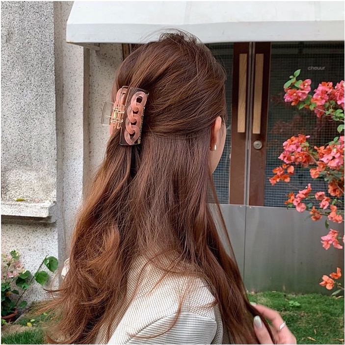 Korean Ins Chain Square Hair Clips for Women Elegant Temperament Claw Clips Girls Hair Accessories