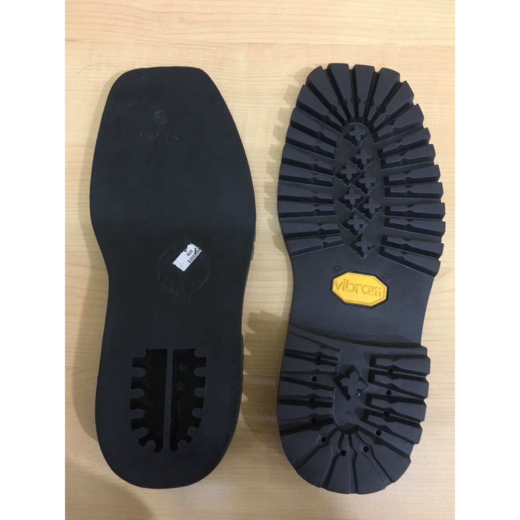 SOL VIBRAM MONTAGNA 132K7MA