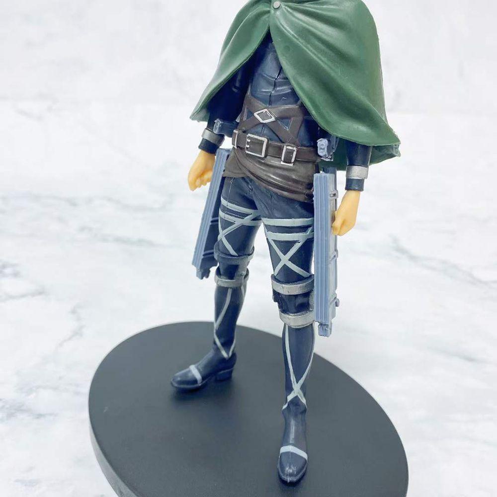 Needway Attack on Titan Figure Hadiah Ulang Tahun Dekorasi Mobil 16cm Rivaille PVC Levi Figure