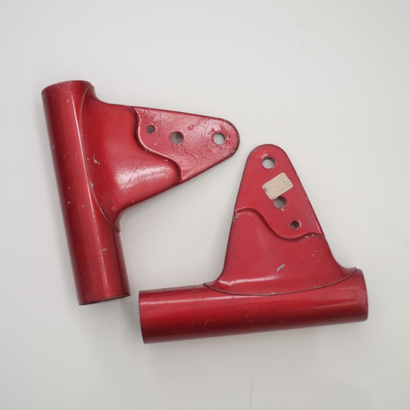 kupingan dudukan lampu depan shock breaker shockbreaker yamaha rs100 rs125 rs 100 125 merah original