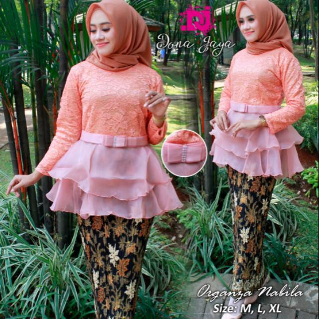 Set kebaya modis