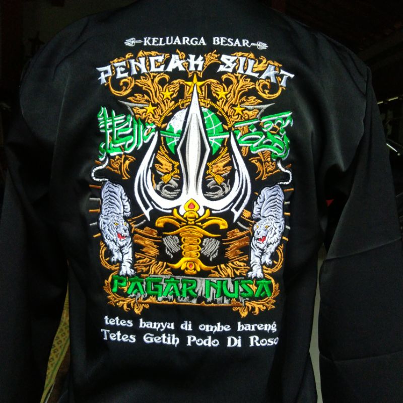 sakral pagar nusa neww bordir