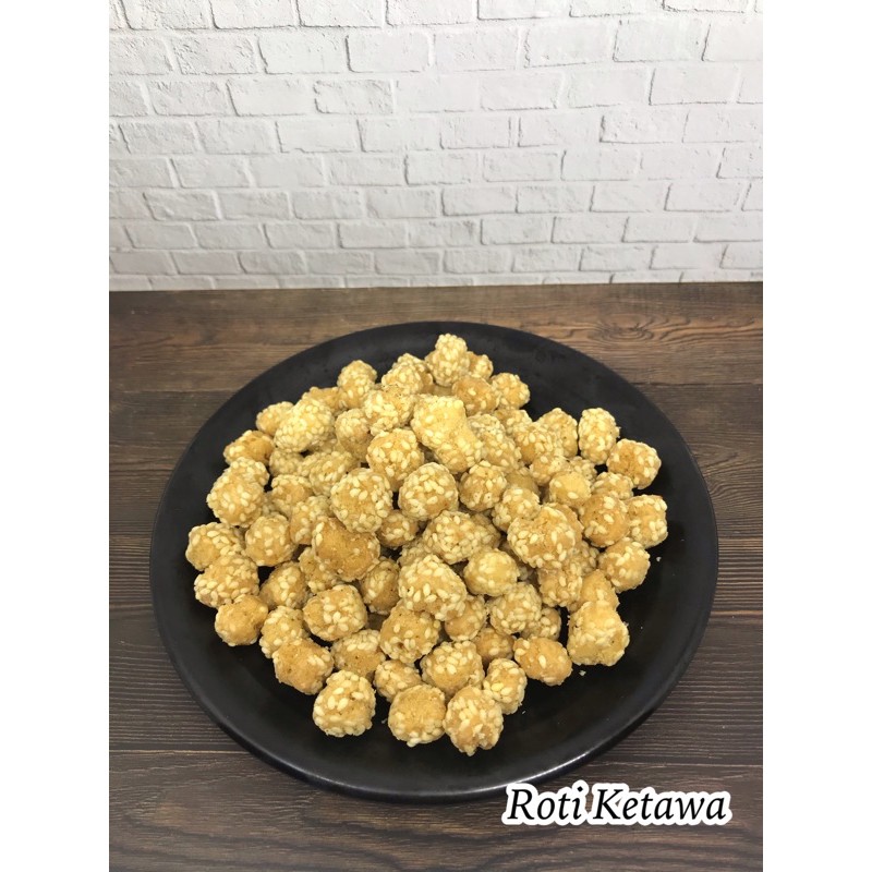 

ROTI KETAWA MINI 250 GRAM ROTI KETAWA 250 GRAM / ROTI WIJEN | KUE KETAWA | KUE KETAWA WIJEN | KETAWA SIANTAR KUE KETAWAK ROTI KETAWAK SNACKY MEDAN