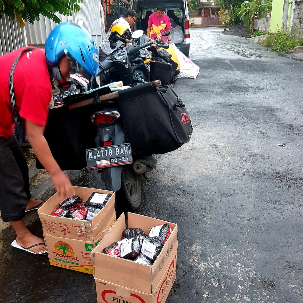 Sambal Viral SamBhojo paket Sambal Teri 15pc, Sambal Teri Medan, Sambal Ikan Peda, Sambal Rebon