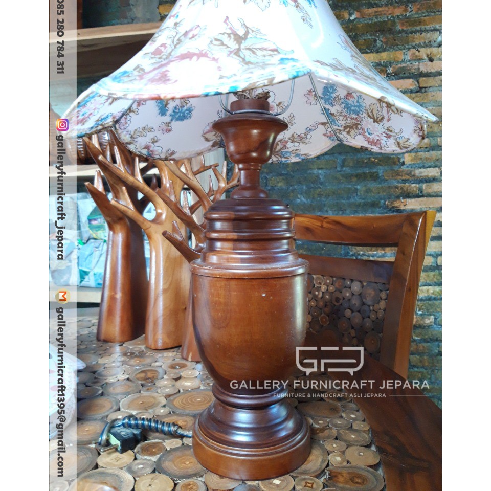 Lampu Tidur Kayu Motif Shabby