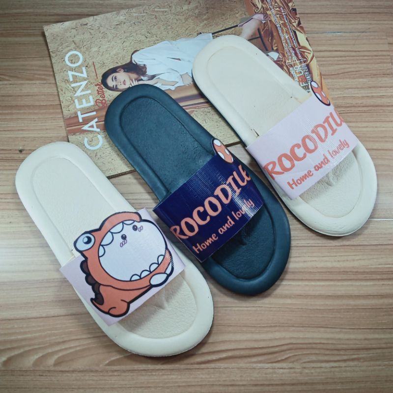 SANDAL WANITA KARAKTER CORCODILE MELIA