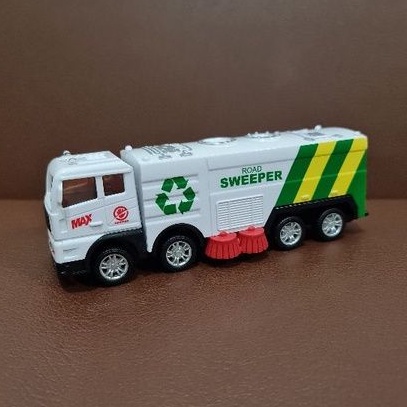 Toys Kingdom Cruzer Diecast Truck Road Sweeper Cleaner Recycle / Mainan Figur Truk Penyapu Jalan