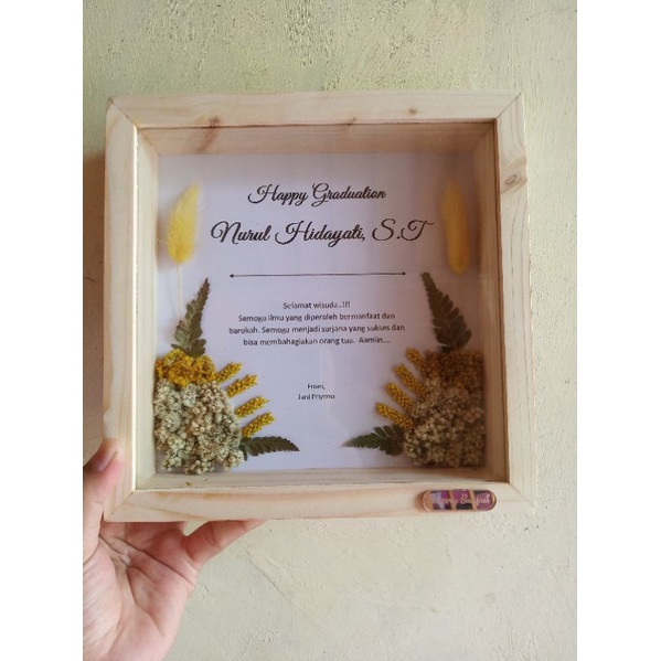 Mahar Dry flower figura bingkai mini gold emas antam | kado nikah tunangan custom-Kuning
