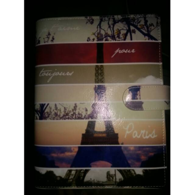 

Binder 20 ring harga 85 ribu free ongkir bahan kulit sintetis kondisi baru tanpa label