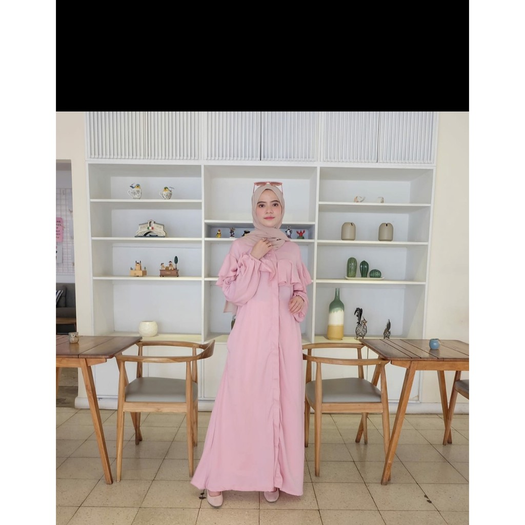 MAHIRA DRESS