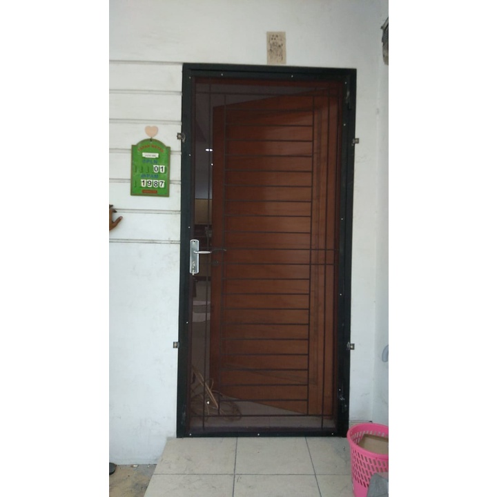 Pintu Teralis Kasa Nyamuk