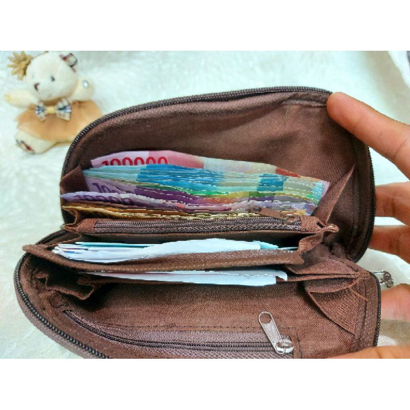 DOMPET OVAL DOMPET KERANG 1RUANG WANITA