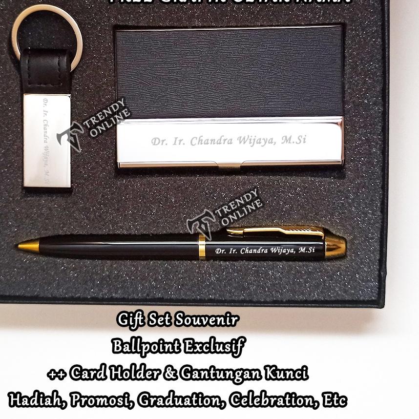 

Dapatkan Segera Gift set Souvenir Ballpoint, si, Hadiah, Pulpen Giftset Exclusif Card Holder dan Gantungan Kunci..