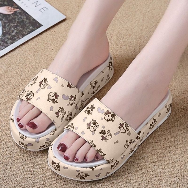 GE ▪︎ sandal spon motif sapi