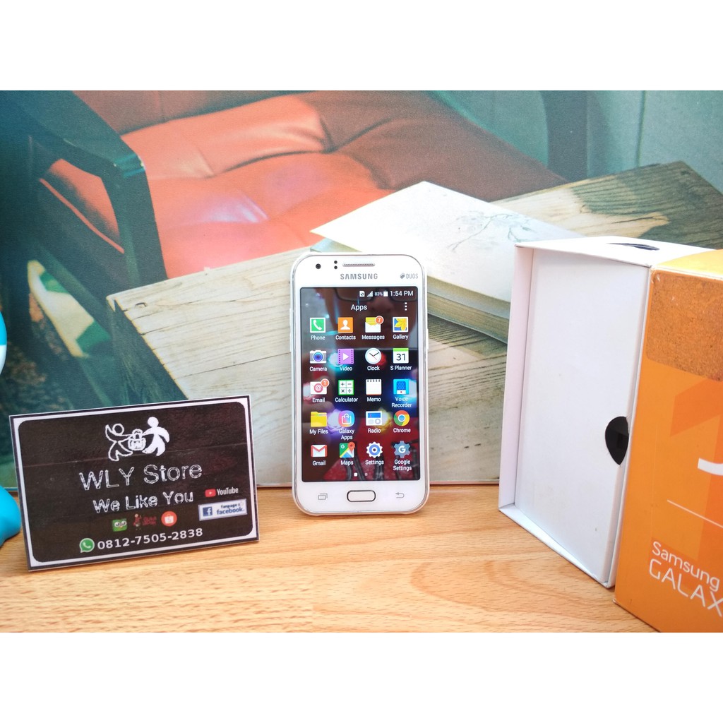 Handphone Bekas ORI Samsung GALAXY J1 Ace SM-J100H&DS WHITE VERSION Warna Putih Mulus Oke