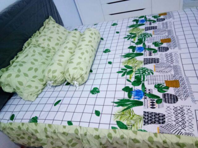 Sprei Kintakun Dluxe Rumbai Bantal Busa (rbb) Ukuran 180x200