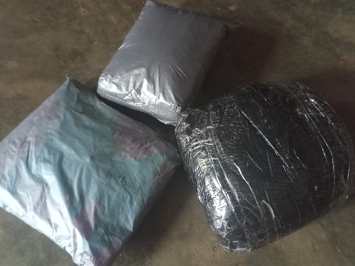 Batik Couple Keluarga Sania Ruffle Ori Ndoro Jowi Dnt Bata Merah